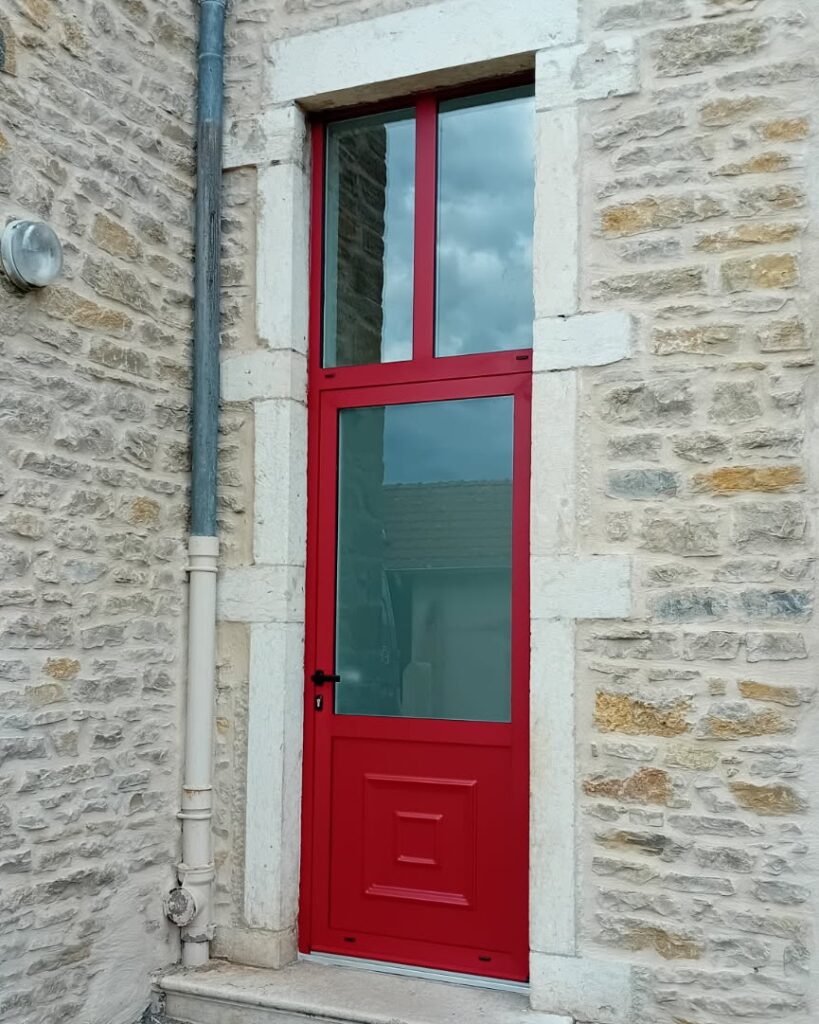 Porte d'entrée remarquable !