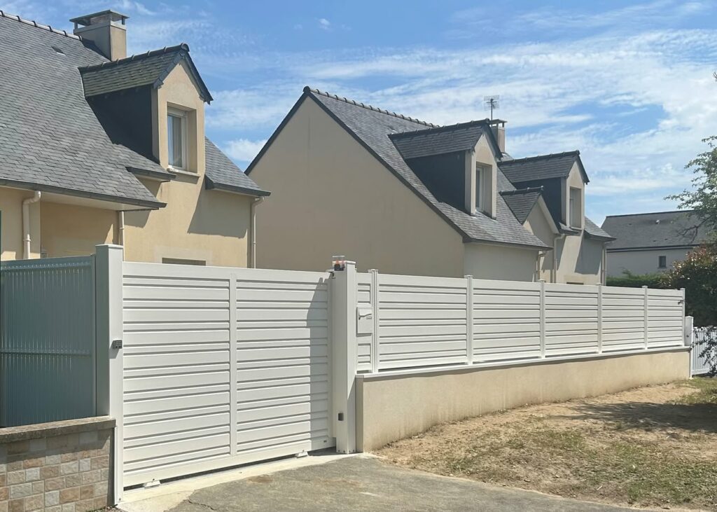 Un projet de portail? de cloture? de garde-corps? passez chez Ombré Fenêtre