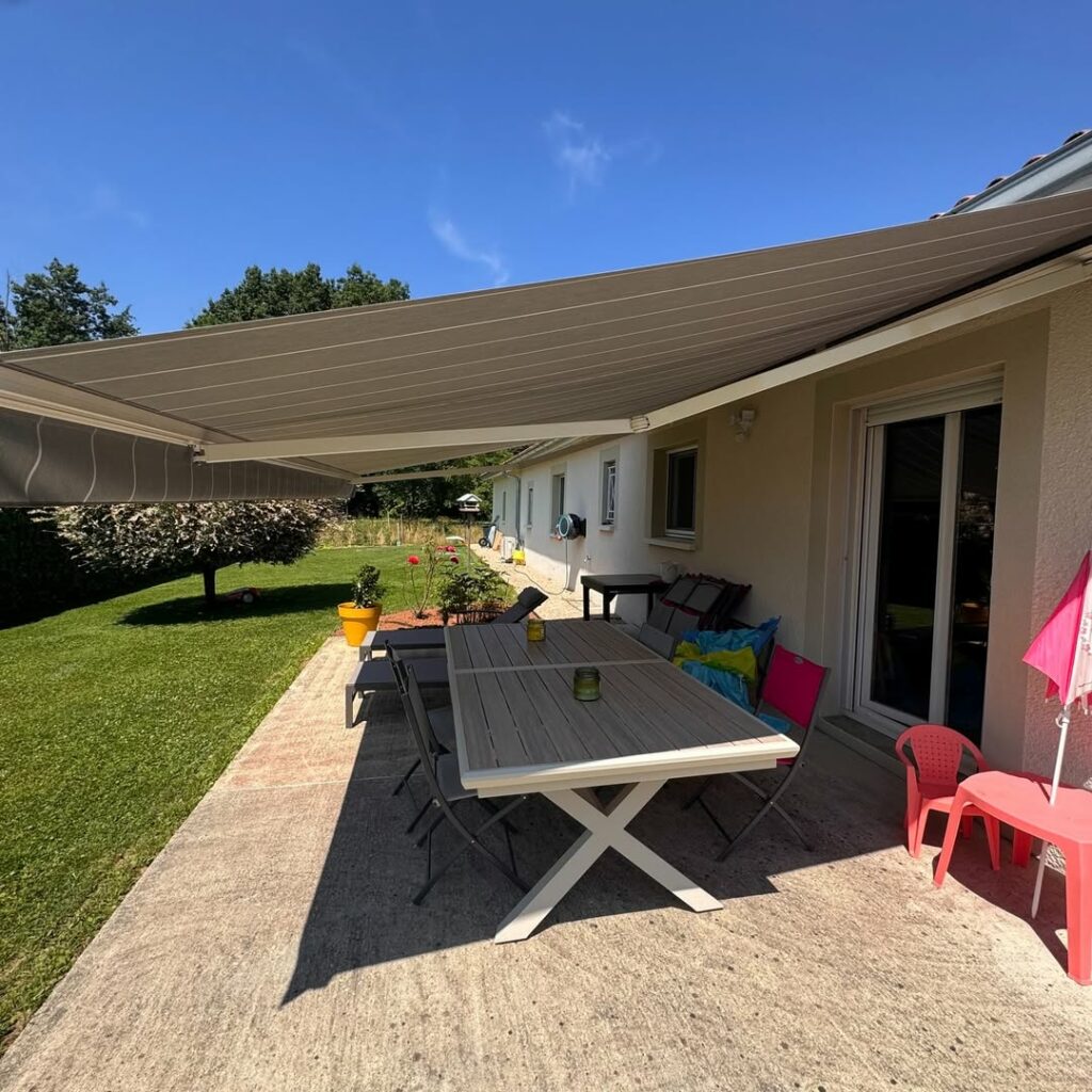 Votre terrasse mérite de l'ombre.... en juillet il sera trop tard